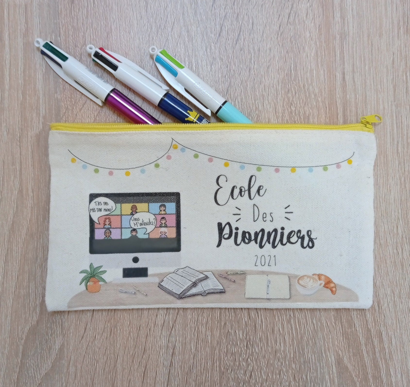 Trousse Cadeau Ecole Des Pionniers