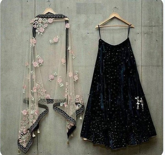 Black velvet skirt traditional cheap dress