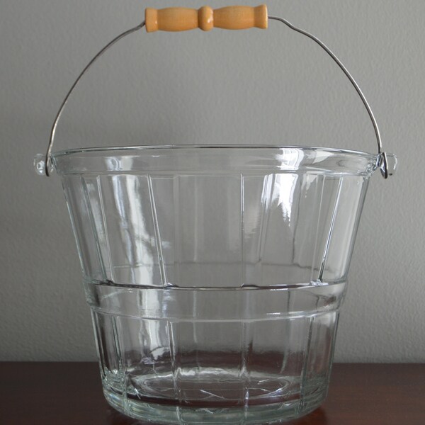 Vintage Anchor Hocking Large Glass Ice/Fruit Bucket with Metal/Wood Handle Drink Cooler, Bushel Basket Design, Marked on Bottom, EUC Clean