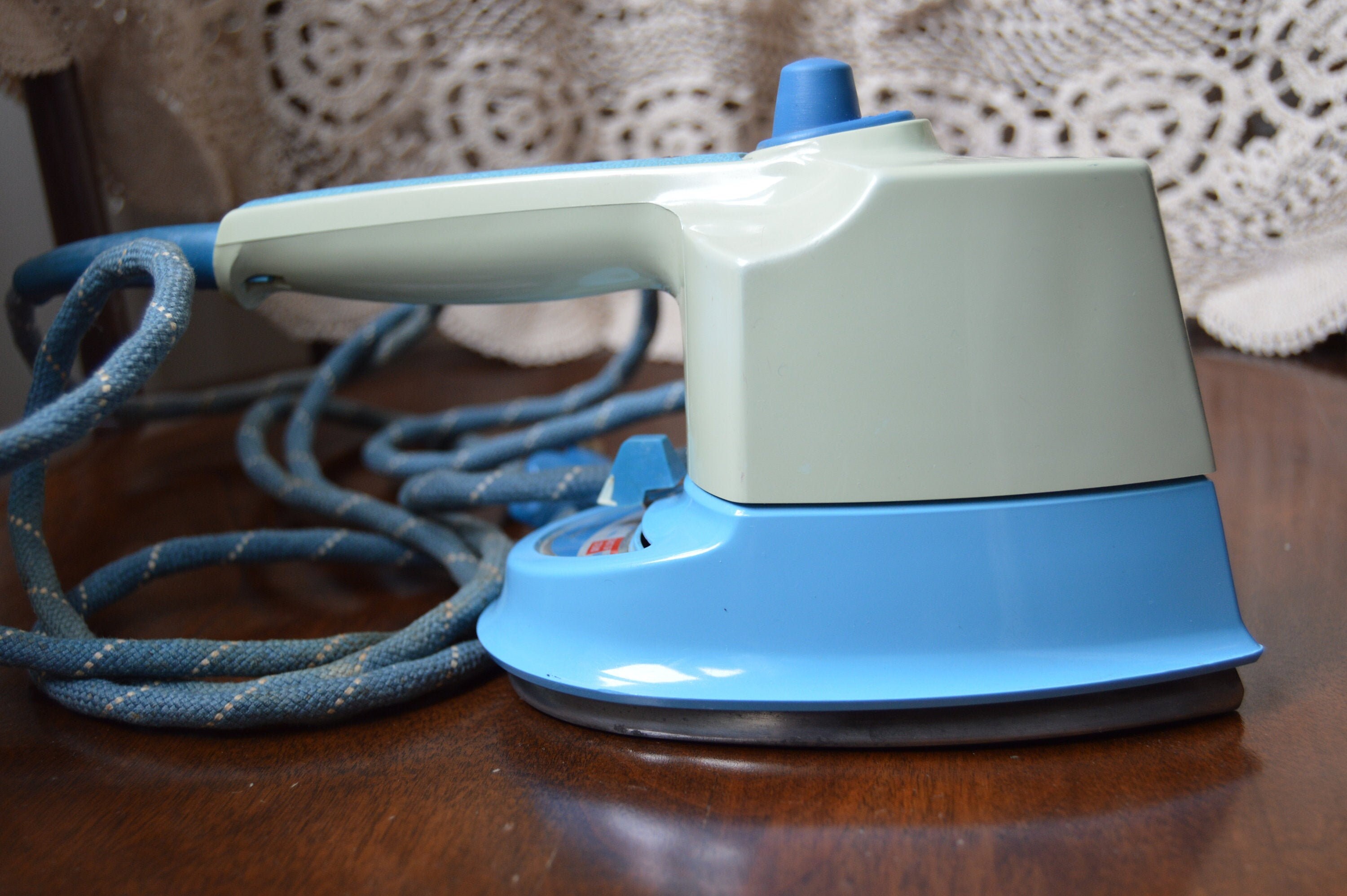 1970s Sunbeam Corded Mini Steam Iron Travel Iron Quilting Etsy