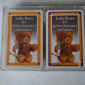 1988 Gli orsacchiotti sono meglio degli uomini perché... Carte da gioco Doppio mazzo 1 sigillato/1 aperto, Ivory Tower Publishing Co USA Made in Belgium