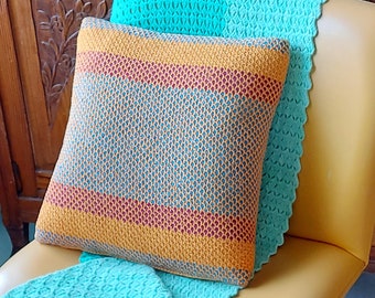 Crochet pattern for a cushion in Tunisian crochet
