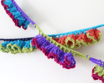 Crochet pattern for Frills party garland/bunting