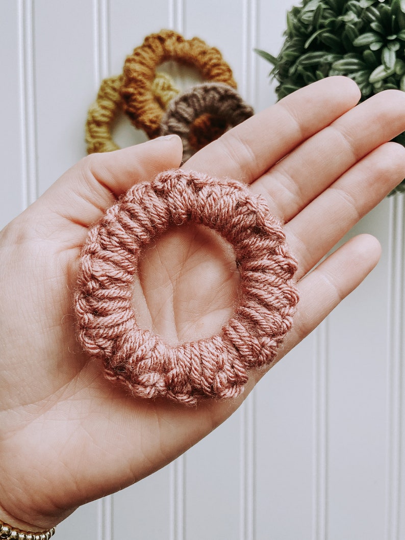 Minimalist Crochet Scrunchie Modern Scrunchie Crochet Hair Tie Crochet Hair Scrunchie image 2