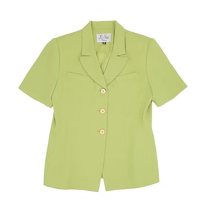 Elegant Collared Blouse for Women Medium Short Sleeve Button-Up Shirt Office Casual Top Vintage Style Chic Everyday Wear Classic Work Blouse