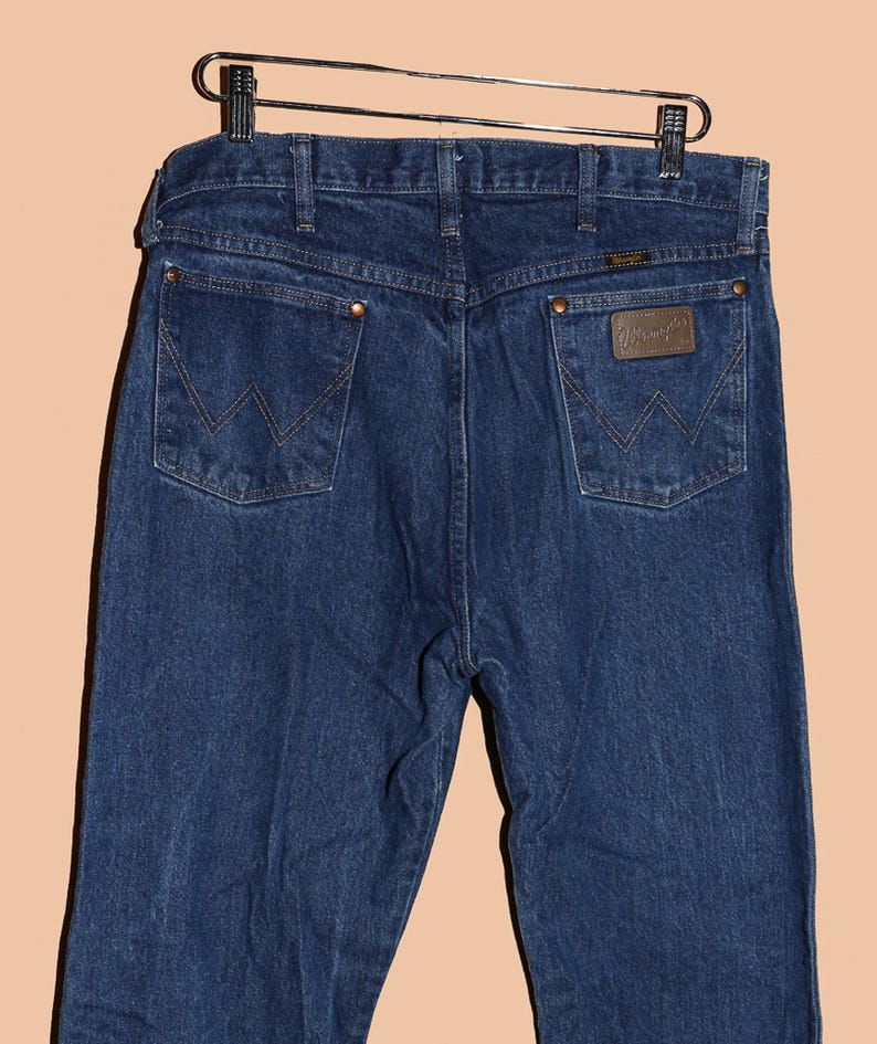 Wrangler Mens Cowboy Blue Jeans Size 34x34 Distressed Classic Denim Jeans Work Blue Jeans Straight Leg Relaxed Fit Denim Western Denim image 2