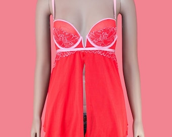 Top babydoll rosso in rete XS con pizzo floreale e ferretto, canotta coquette Y2K da sposa trasparente