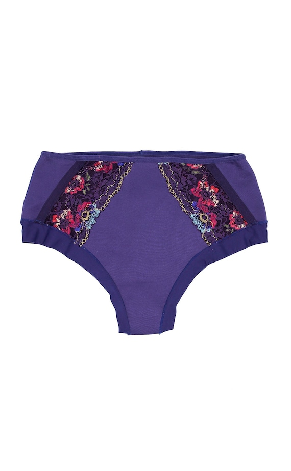 purple lace cheeky thong, size small panties, purp