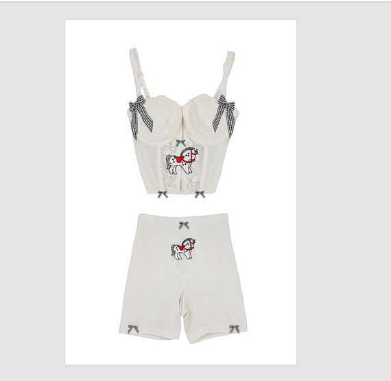 Reworked Vintage White Horse Corset Size Small/34… - image 1