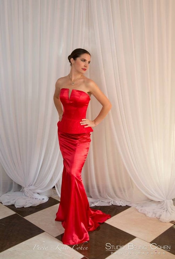 Red fitted formal dress deals