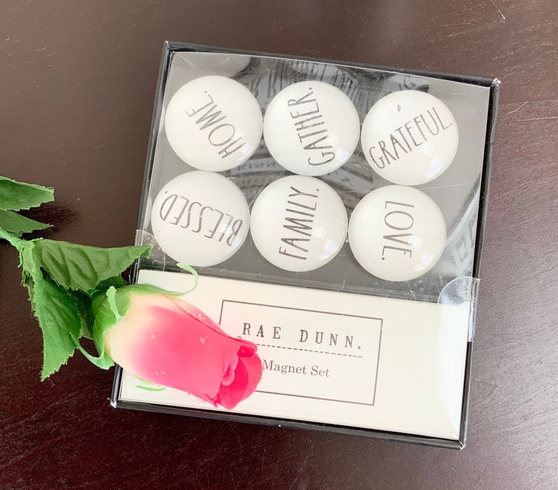 Rae Dunn His /& Hers Wine Glass And Magnet Set