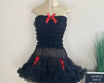 UNBRANDED | Vintage Black Strapless Tutu Dress Sz M/L