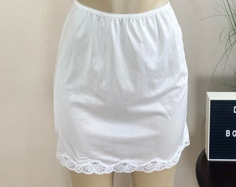 MELODY | Vintage White Lace Trim Skirt Slip Sz M