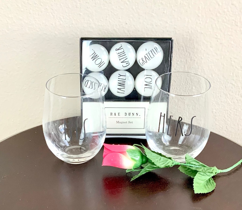 Rae Dunn His /& Hers Wine Glass And Magnet Set