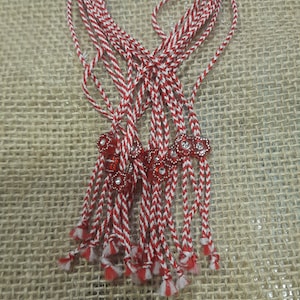 10 martenisas bracelet Martenitsa Bulgarian Marteniza Baba Marta Day march Handmade bracelet Rose Traditional Bulgarian Martenitsa