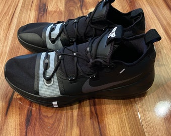 Nike Kobe shoes (14.5)US