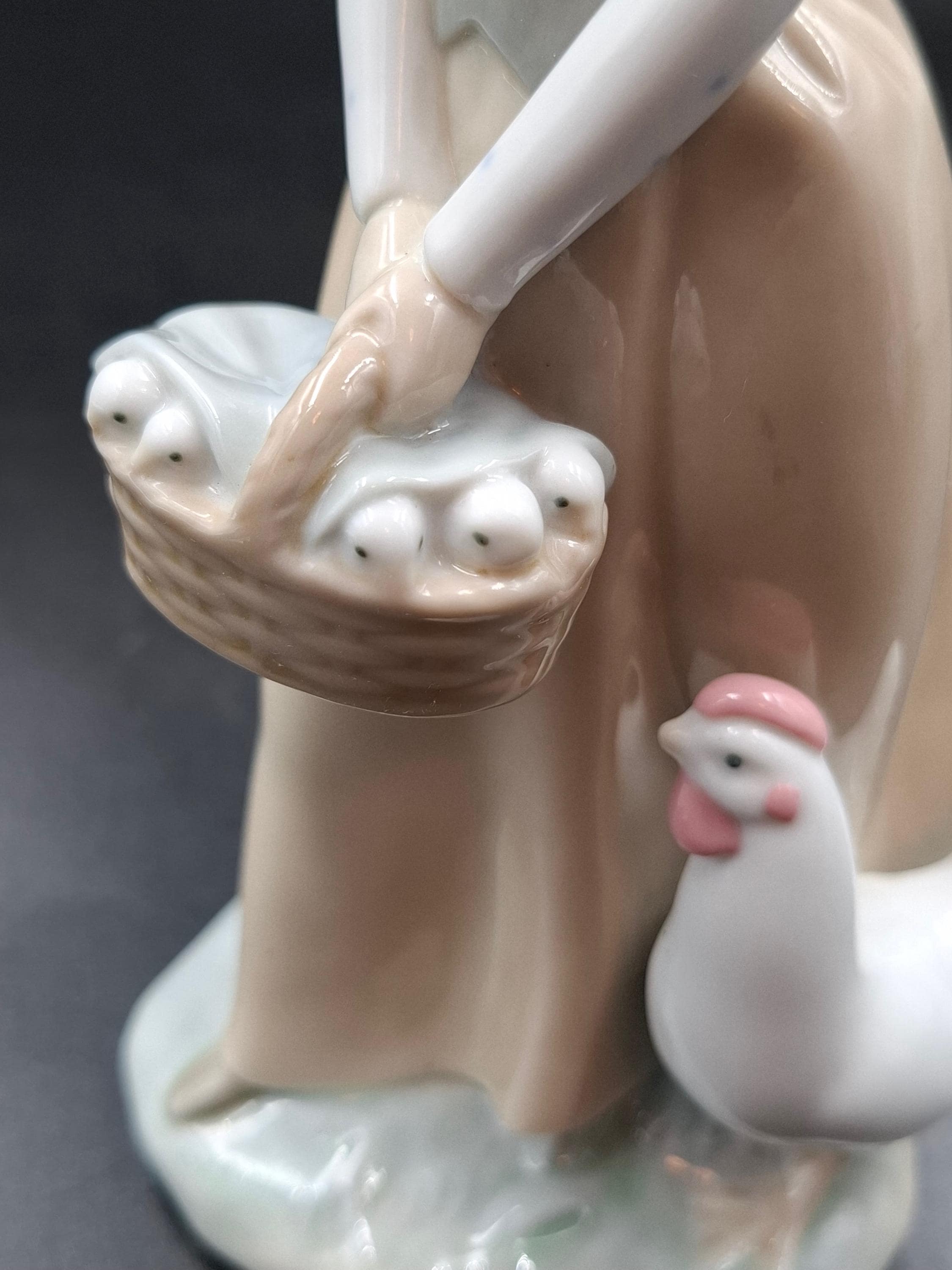 Vintage Original Nao Lladro Figurine Girl With Rooster Spain 1970s