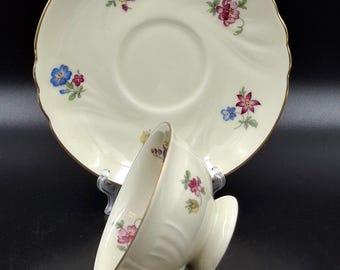 Gorgeous Thomas Pair Fine Bone China Coffee Сup Saucer Сolor of baked milk Floral motif Fluted porcelain Hand painted Gilding Germany 1950s