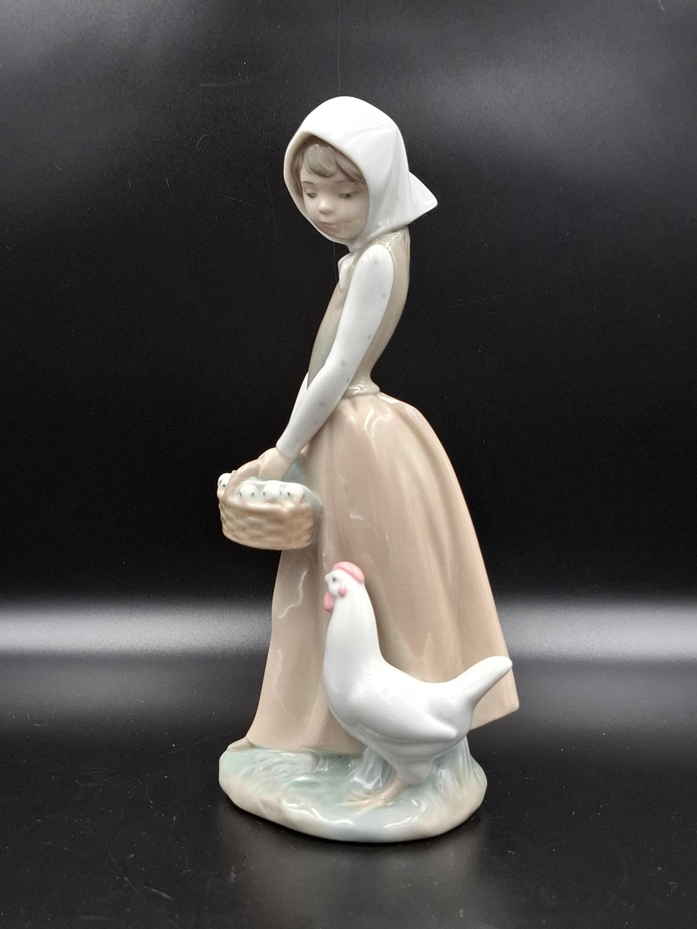 Vintage Original Nao Lladro Figurine Girl With Rooster Spain 1970s