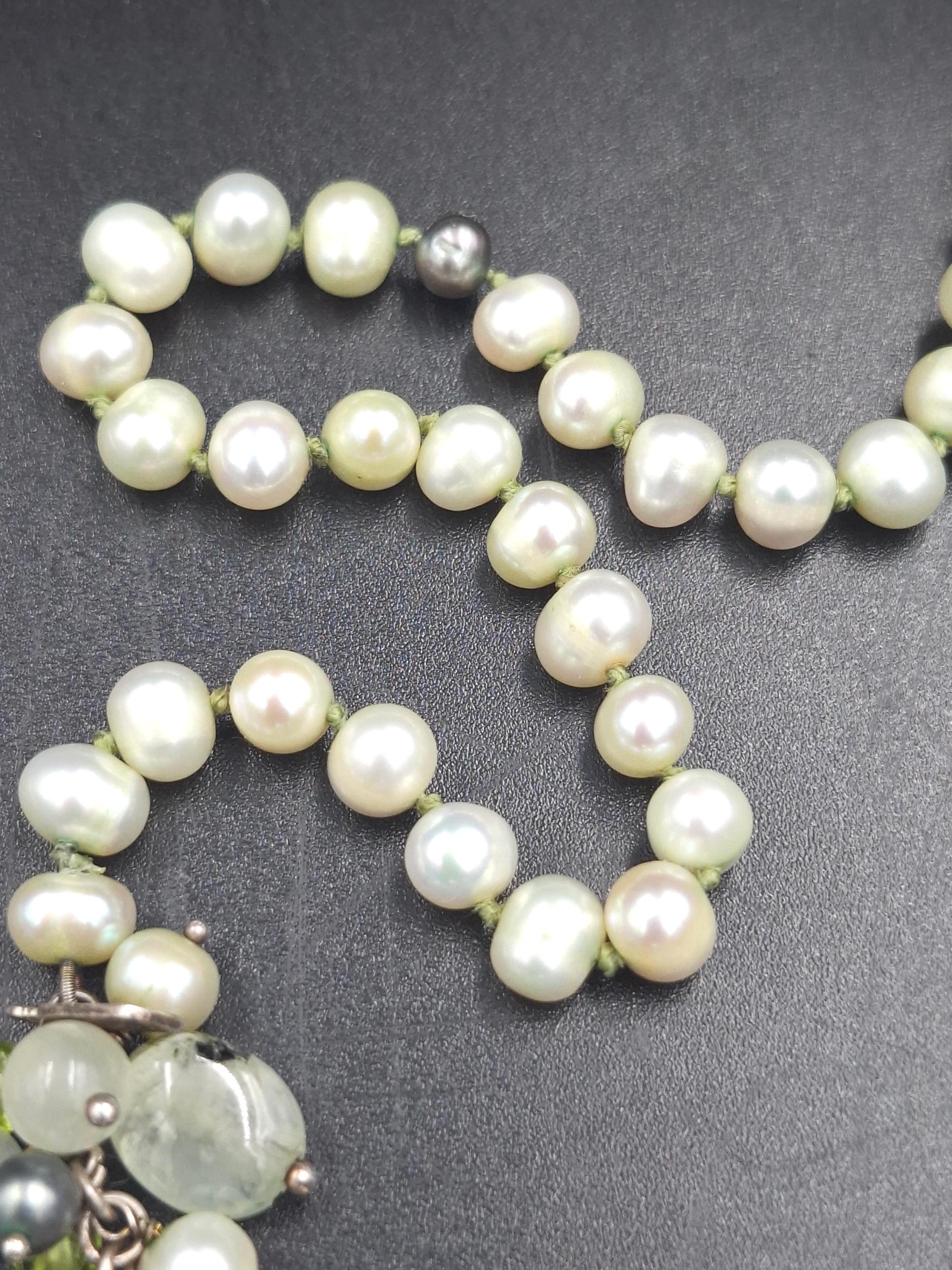 Collier Sautoir Vintage Argenté - Perles De Verre, Occasion