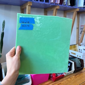 Mint Green Bullseye Fusible 90 COE