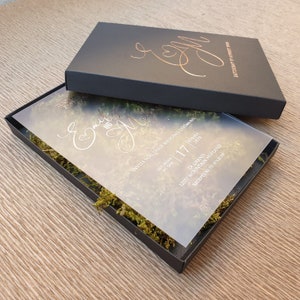 Luxuriöse Hochzeitseinladung, Acryl Einladungen, Klare Einladung mit matter schwarzer Box
