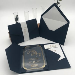 Taschen-Hochzeits-Einladungs-Reihe, kundengerechtes dreifaches Hochzeitseinladungs-Set mit Umschlägen u