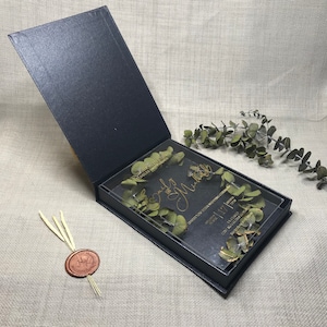 Luxe bruiloft uitnodiging, acryl uitnodigingen, plexiglas uitnodiging duidelijke uitnodiging met metalic kartonnen doos en lichtzwarte kleur