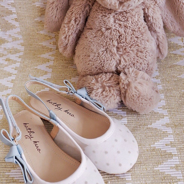 Girl Shoe / Vegan material / Toddler shoe / White shoe / Handmade shoe / Shoes