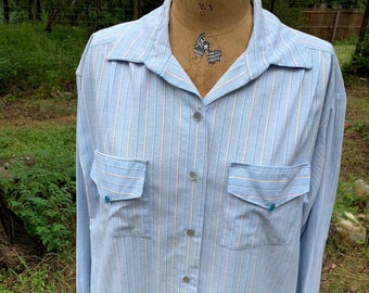 Blue pinstripe house dress * vintage 1980s * homemade * 100% cotton * chore coat * loungewear * shirt dress  * pockets * one size