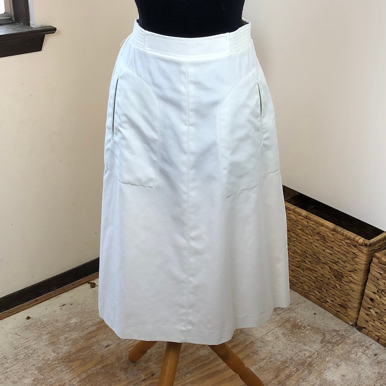 Vintage 1970s 1980s Koret of California White Midi True Wrap Skirt w/ elastic side waist, cotton blend, pockets, size 10 image 1
