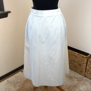 Vintage 1970s 1980s Koret of California White Midi True Wrap Skirt w/ elastic side waist, cotton blend, pockets, size 10 image 2