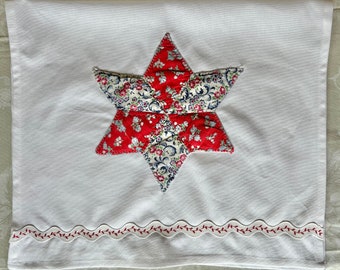 Farmhouse Tea Towel with Red and White Vintage Star Quilt Block and Large White Ric Rac Trim with a Red Embroidered Border, 30” x 17”