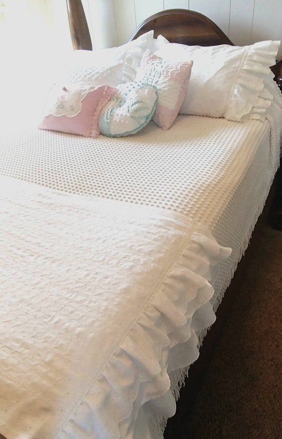 Vintage White Eyelet Bed Scarf Runner And Pillow Sham Set With Etsy