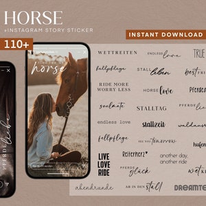 以下が含まれることがあります： 茶色の背景に「TIME FOR MY HORSE」というテキストが書かれた馬のデジタルイラスト。イラストは、「ride more worry less」、「stalltag」、「best friends」、「wet kisses」など、馬に関連するさまざまなテキストフレーズで囲まれています。