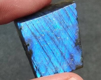 Extra Large Blue Labradorite Raw/Blue Labradorite Rough/Labradorite Raw Gemstone/Bulk Crystal Raw/Blue Flashy Labradorite Raw/24x26x7 mm