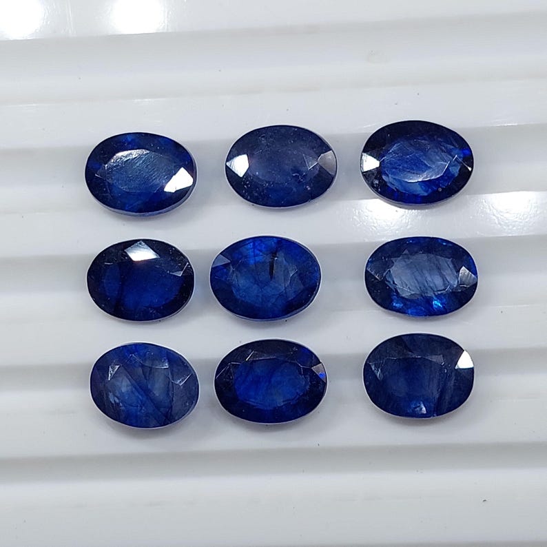 Blå safir ädelstenar, fasetterad oval slipning (2 stycken, 6 x 8 mm) bild 8