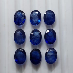 Blå safir ädelstenar, fasetterad oval slipning (2 stycken, 6 x 8 mm) bild 6