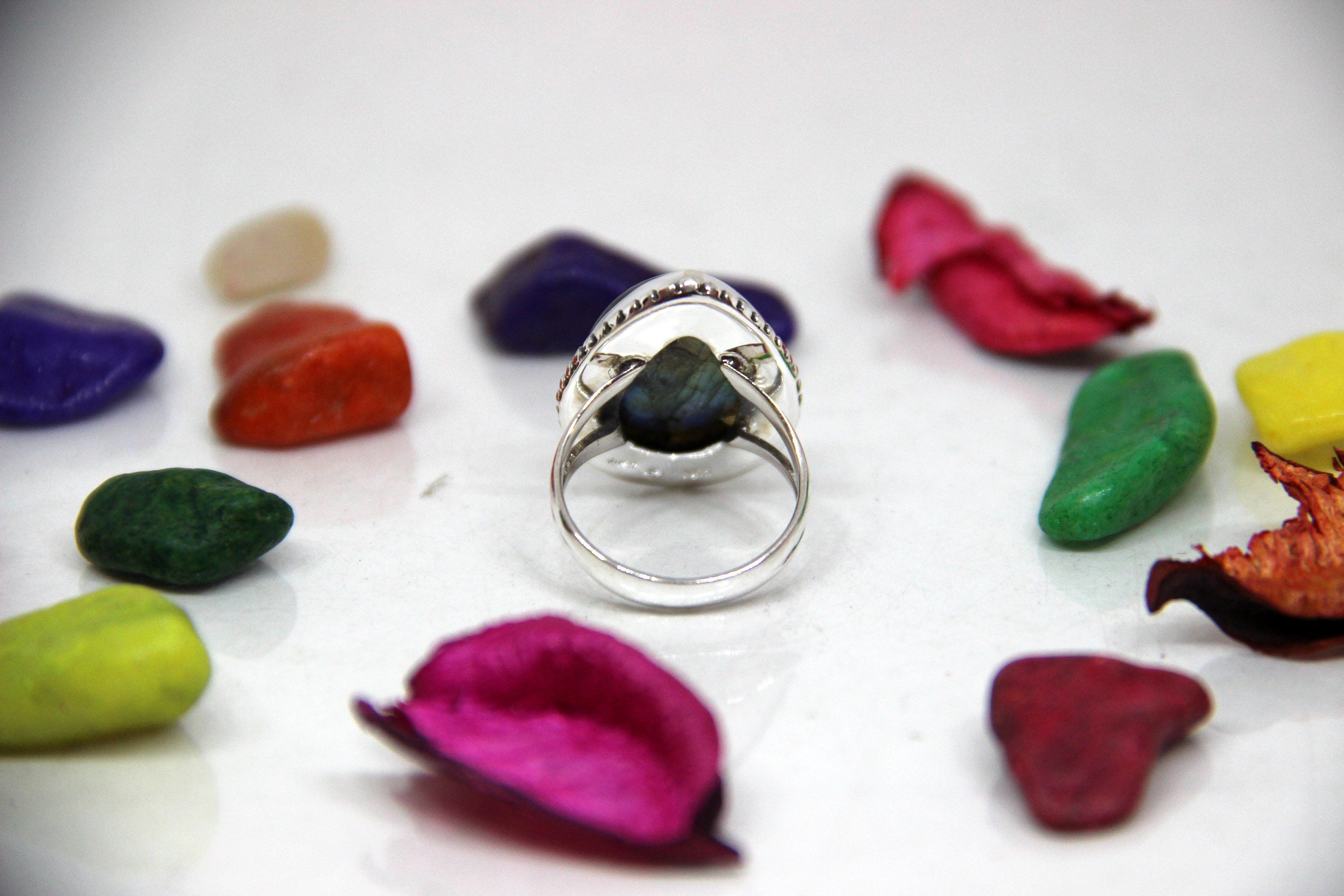 YoTreasure Solid 925 Sterling Silver Labradorite Ring - Handcrafted Gemstone Jewelry Gift For Women - View #6
