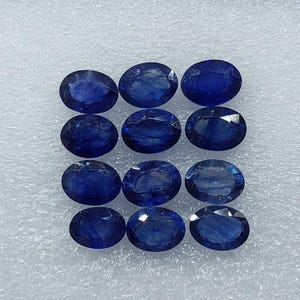 Blå safir ädelstenar, fasetterad oval slipning (2 stycken, 6 x 8 mm) bild 9