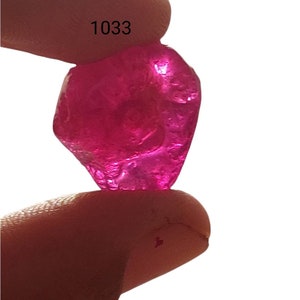 Clean Precious Natural Red Pink Ruby Raw,Ruby,Rough Stone Raw Ruby Stone,Ruby Gemstone Raw,Ruby Crystal Raw,,Free Drilling