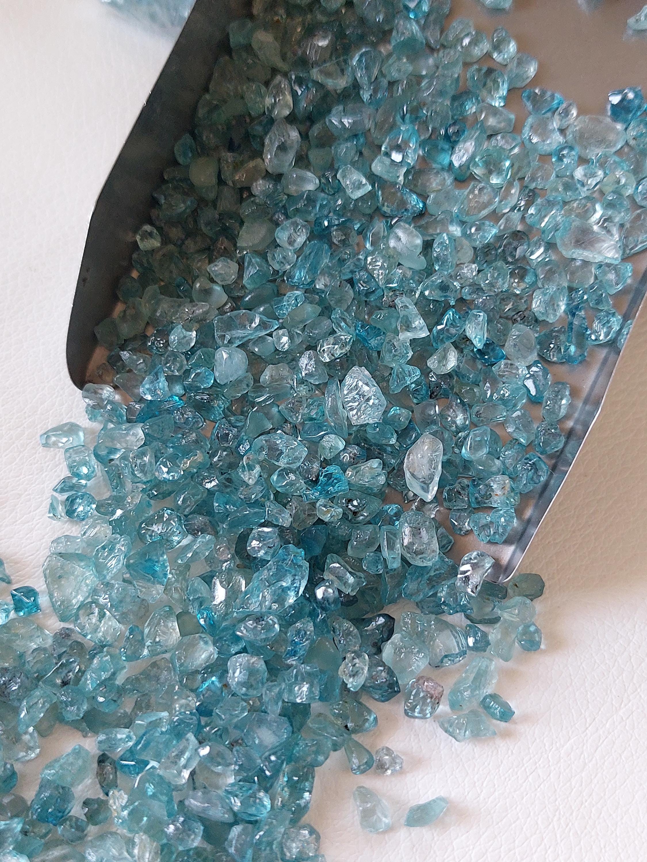 自然屋~出品 50 Blue Zircon Raw Crystals: Natural Rough Gemstones (3-5mm) 1846