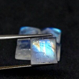 8 Mm/Square Blue Flashy White Rainbow Moonstone Polished/White Rainbow Moonstone Cabochon/Square Shape/Flat Back/Calibrated Stone/1 Piece