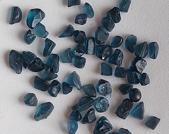 天然ロンドンブルートパーズ原石：原石（6-11 MM）/ TPZ004 - Etsy 日本