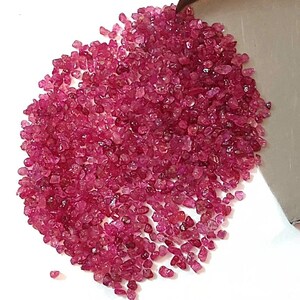 100 Pieces Tiny Natural Burma Ruby Raw /Ruby Rough/Ruby Crystal Raw/Ruby Gemstone Raw/July Birth Stone/Burma Ruby/Ruby Jewelry/2-4 Mm/18466