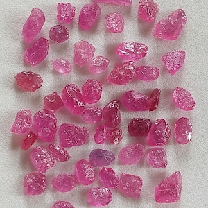 Pink Sapphire Raw Gemstone: 20 Carat Lot (5-10 MM)
