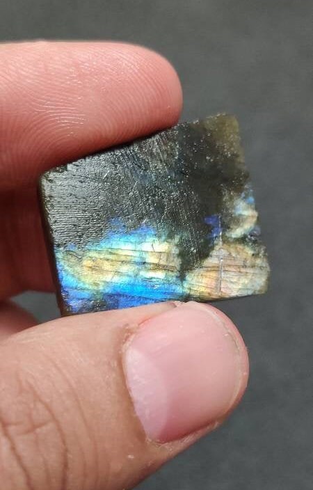 AAAブルーフラッシーラブラドライト原石（24x26x7 mm） - Etsy 日本