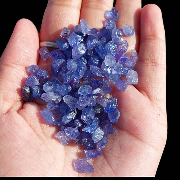 20 Piece/100% Natural Natural Tanzanite Rough/Tanzanite Rough Stone/Raw Tanzanite Stone/Tanzanite Gemstone/5 to 8 Mm/2305