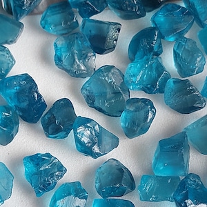 1 Piece Natural Swiss Blue Topaz Raw Gemstone/Swiss Blue Topaz Rough Stone/Wire Wrapping Stone for Jewelry/Healing Crystal/7-10 MM/TPZ002