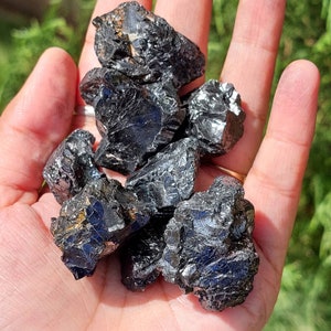 One Piece Shungite Rough Chunk, Raw Shungite Piece, Natural Shungite Crystal, Rough Shungite Rock, Rough Shungite Chunk, 18 to 30 Mm/2394